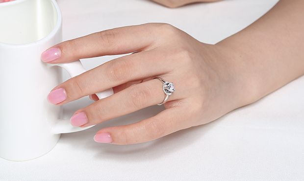女人最愿意拥有的十大求婚珠宝品牌榜
