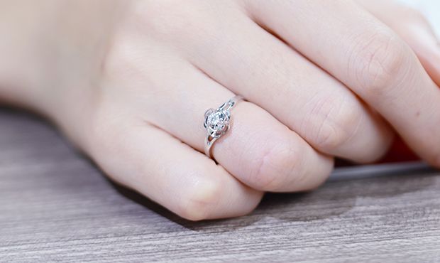 钻戒什么品牌好？女生喜欢什么钻戒品牌呢？