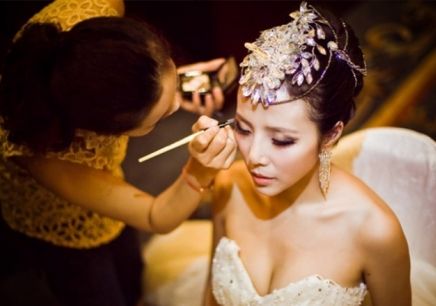 结婚当天新娘妆教材步骤
