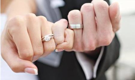结婚钻戒如何选？掌握这几个方面让你挑到性价比最高的婚戒
