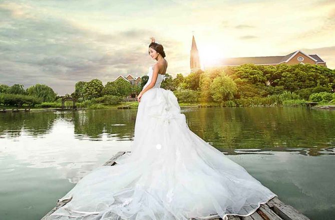 拍婚纱旅拍好还是就普通拍好？两者有什么区别