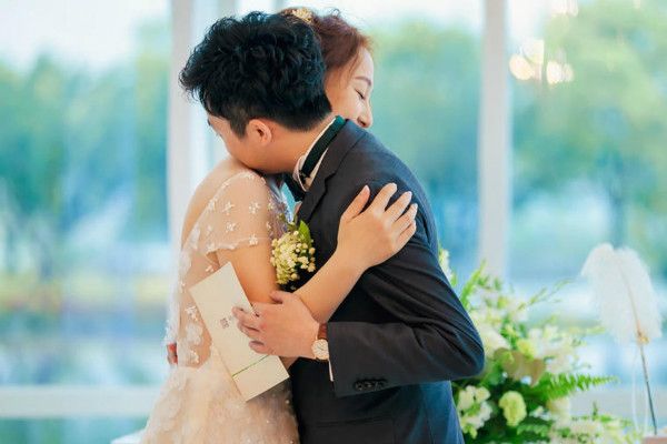 最新婚礼新娘致辞 简便大方的新娘致辞大全