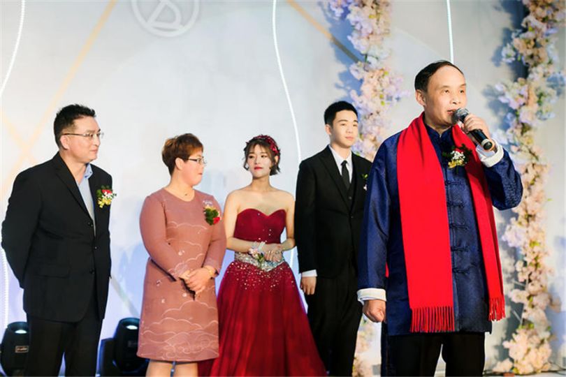 结婚典礼新郎父亲致词简短大气