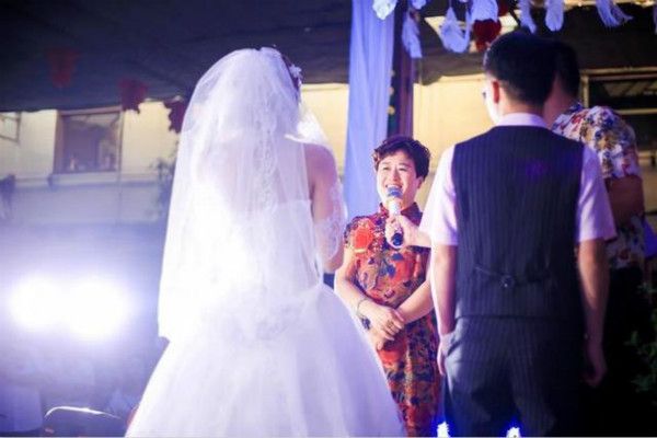 儿子婚礼母亲致词简短大气