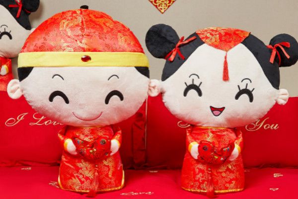 送新婚夫妇什么礼物好