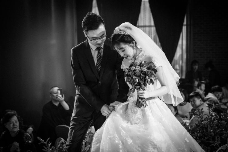斐创时代普通机位婚礼摄像摄影跟拍+私人定制照片书+MV短片精美剪辑 超值套餐