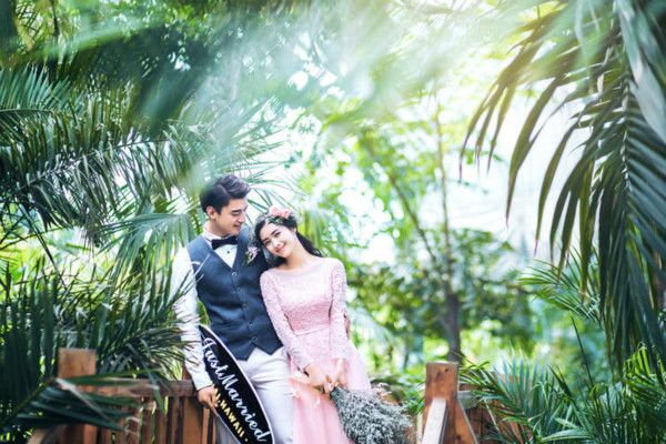 森系婚纱照图片 唯美浪漫的森系婚纱照如何拍