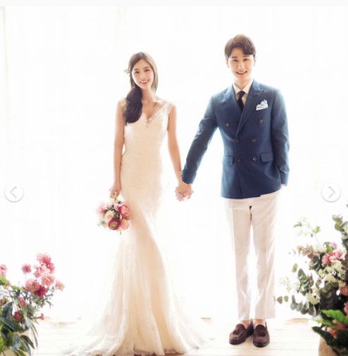 韩版婚纱照极简室内风格姿势如何摆