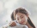 韩版婚纱照极简室内风格姿势如何摆